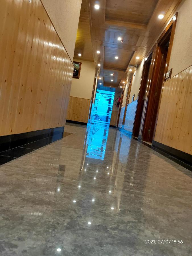 Suryansh Regency Manali Centrally Heated Air Cooled With Private Balconies Manali (Himachal Pradesh) Exterior photo